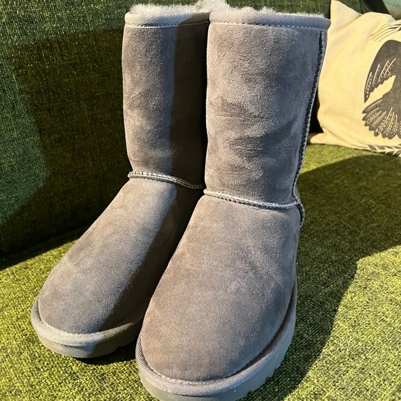 UGG Classic short II winter boots grey 7 - Picture 6 of 11